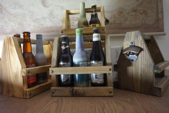 Bieropener met houten kist - mancave decoratie - bierpakket - cadeau verjaardag...